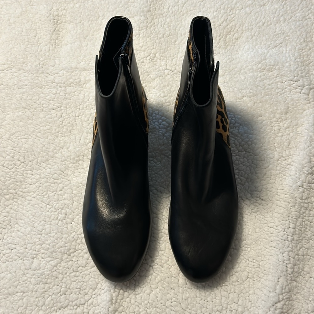 Michael Kors Boots - Picture 2 of 5